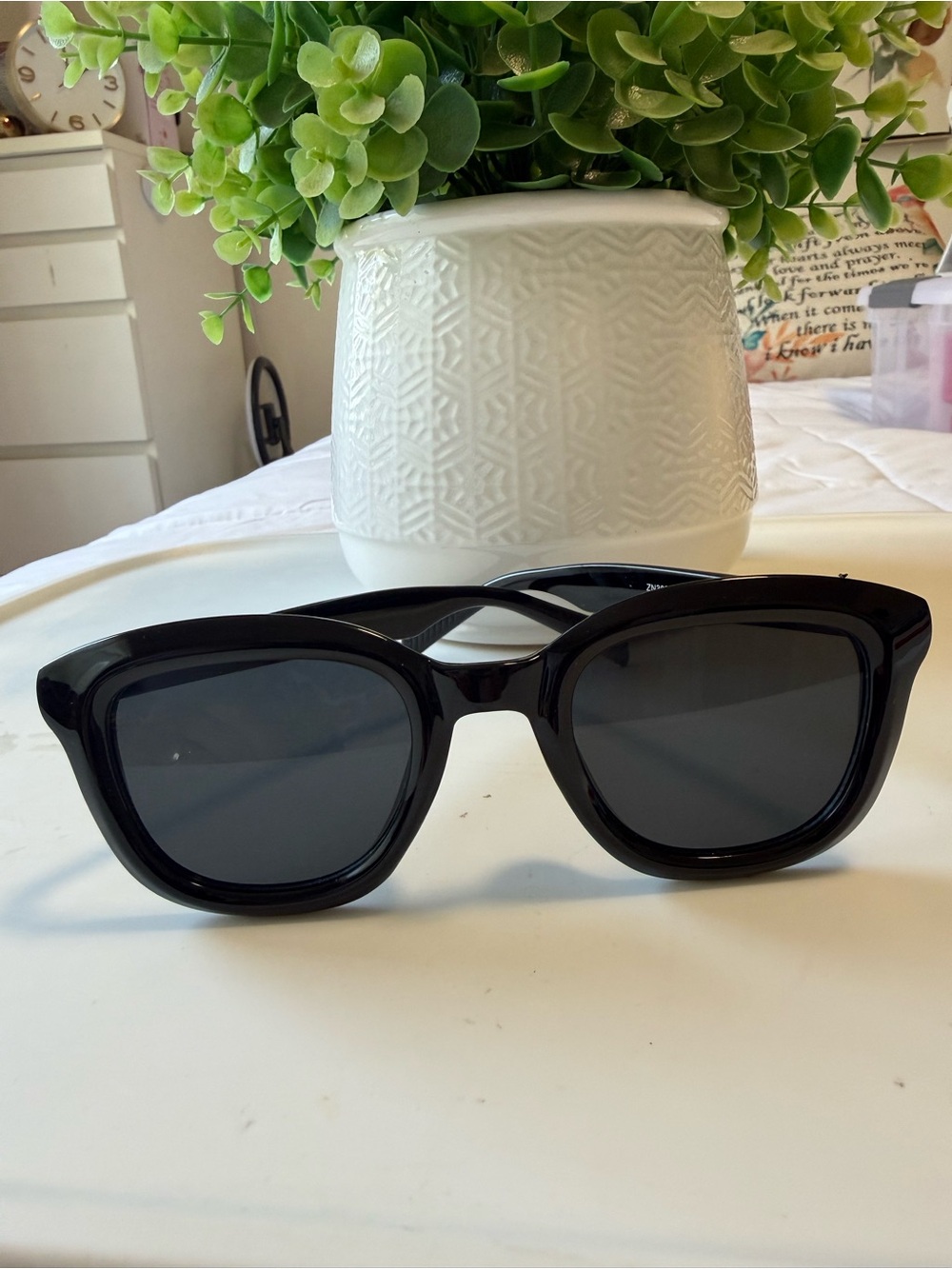 New- Zenni optical Black Women's Sunglasses - square cat eye
# zn3836